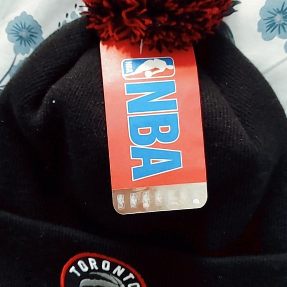 Womens/Unisex Raptors Licensed NBA Pompom Toque - Picture 4 of 6